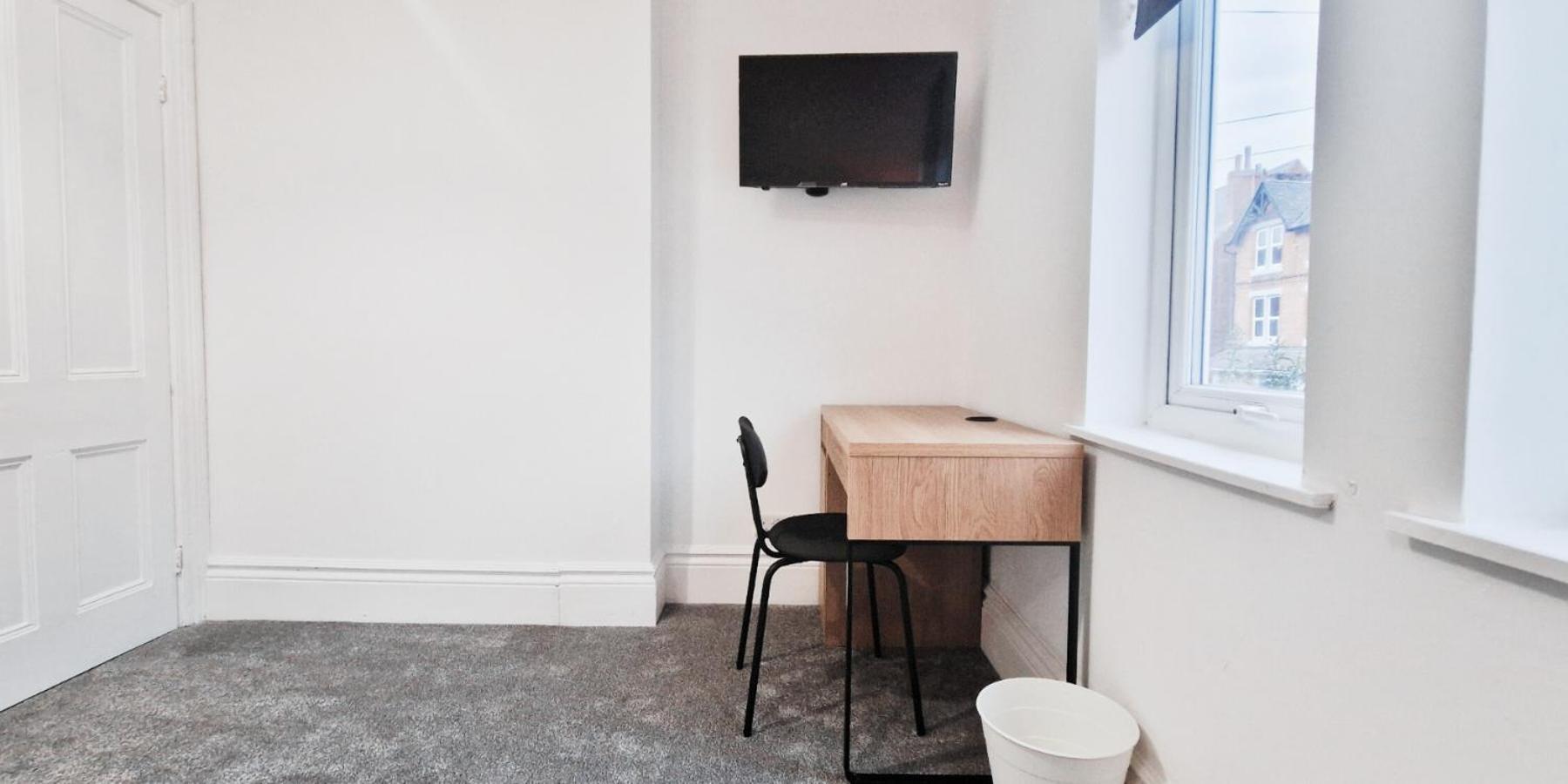 Spacious Room In Modern House Near 노팅엄 외부 사진